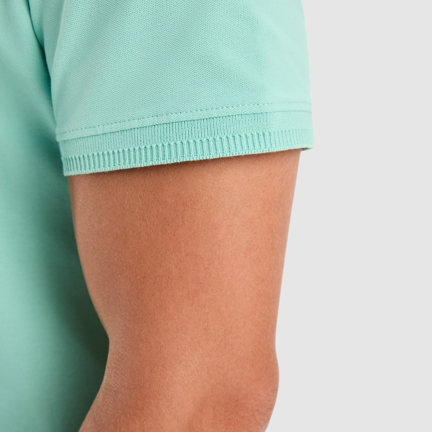20_r6441-wos-polo-unisex.jpg
