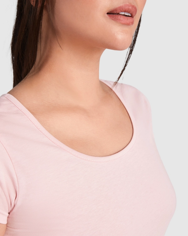 r6647-roly-guadalupe-t-shirt-donna-46.webp