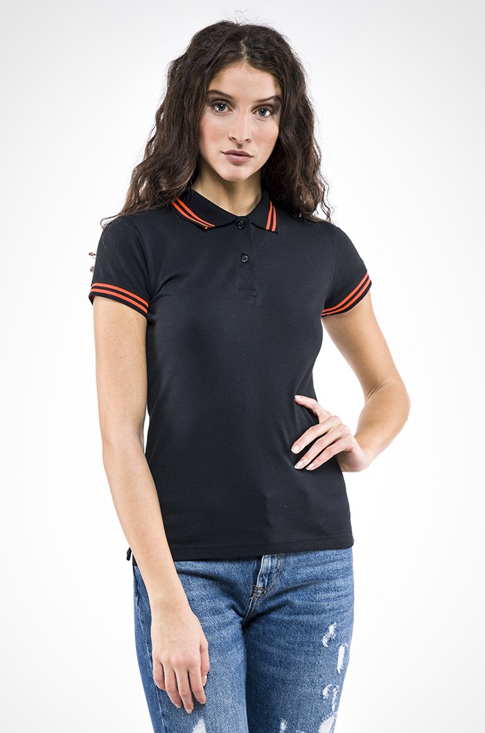 3_polo-sissi-black-line.png