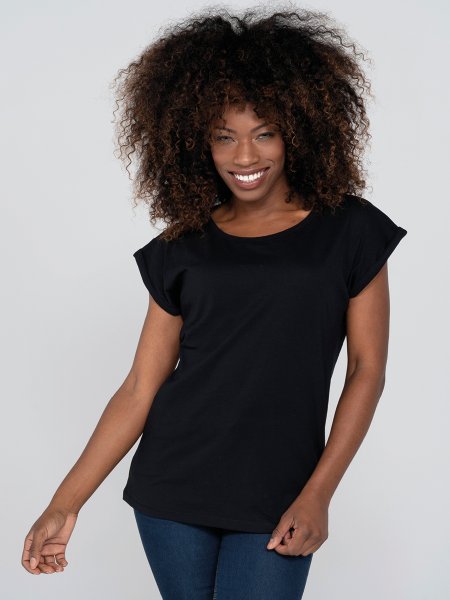 urban-t-shirt-tobago-lady.jpg