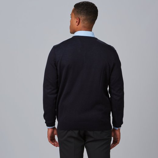 maglioncino-scollo-a-v-uomo-5.jpg