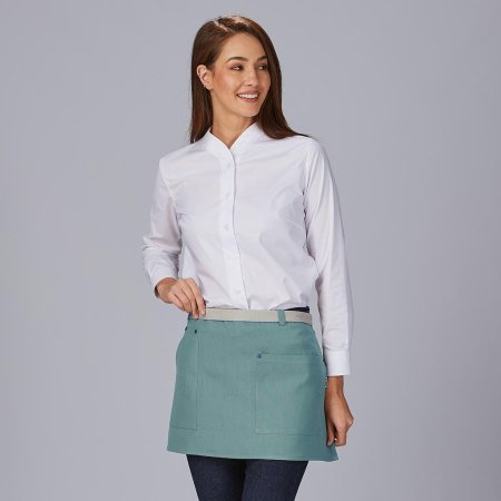 GREMBIULE CORTO CON DETTAGLI A SPINA DI PESCE 35×67 CM