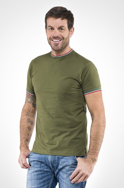 7_t-shirt-sky-sport-collo-tricolore.png